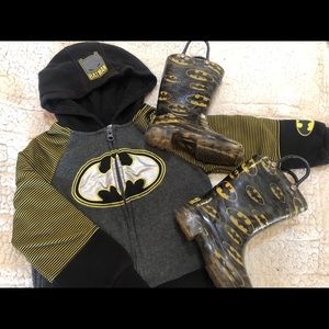 Holy smokes Batman! Batman jacket and boot set
